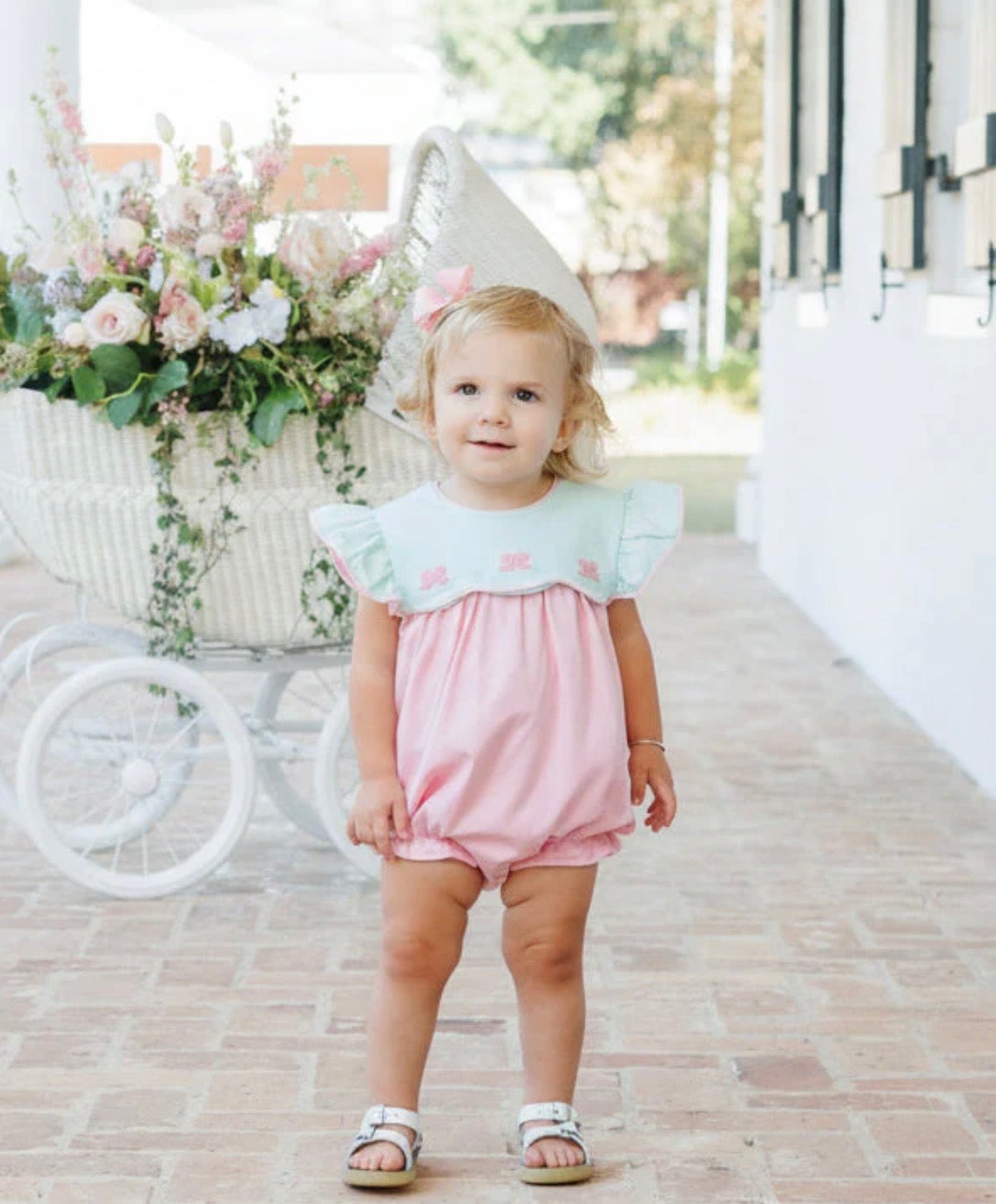 French Knot Bow Scallop Girls Bubble