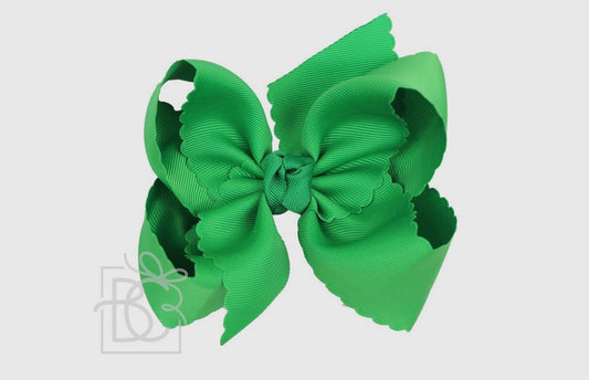Beyond Creations 5.5” Scalloped Edge Bow on Alligator Clip Emerald Green